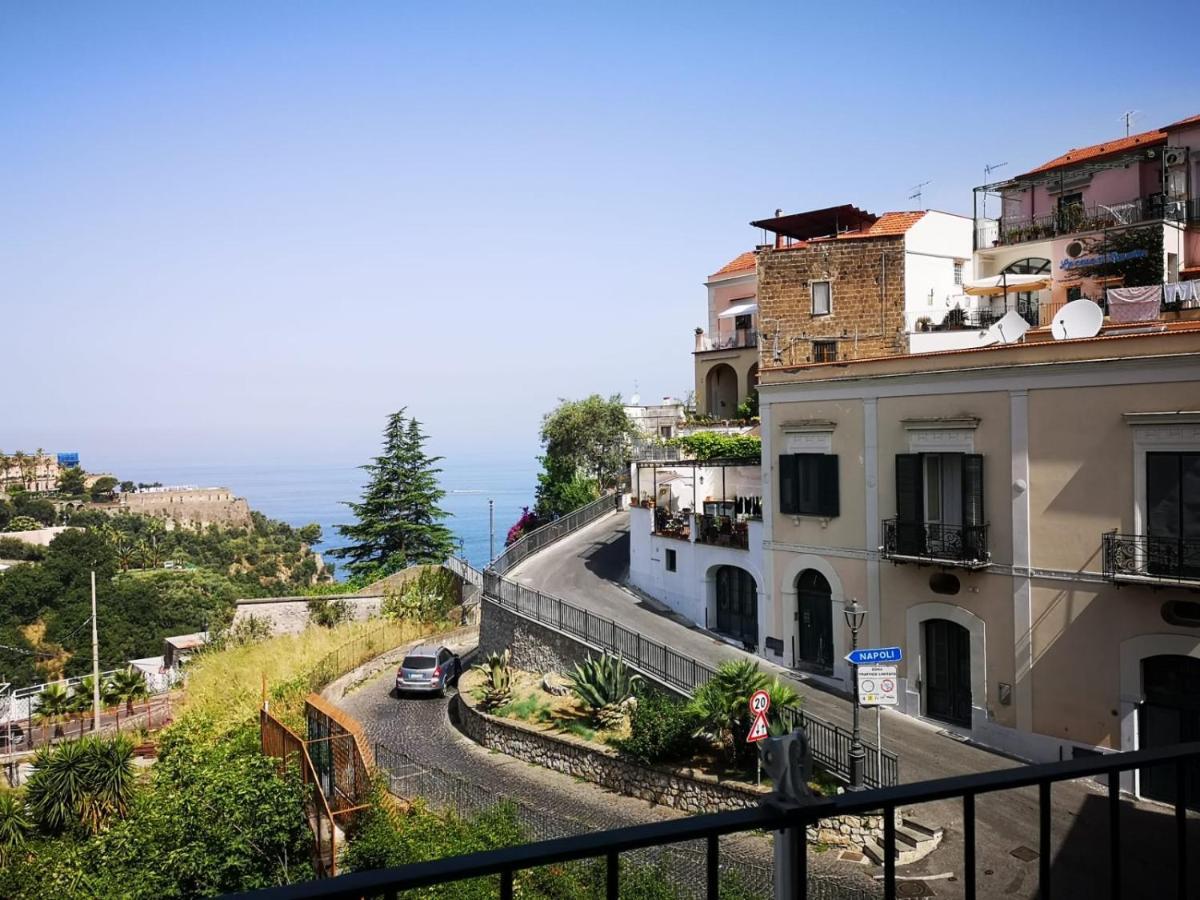 ויקו אקוונסה Vittoria Luxury Suite מראה חיצוני תמונה