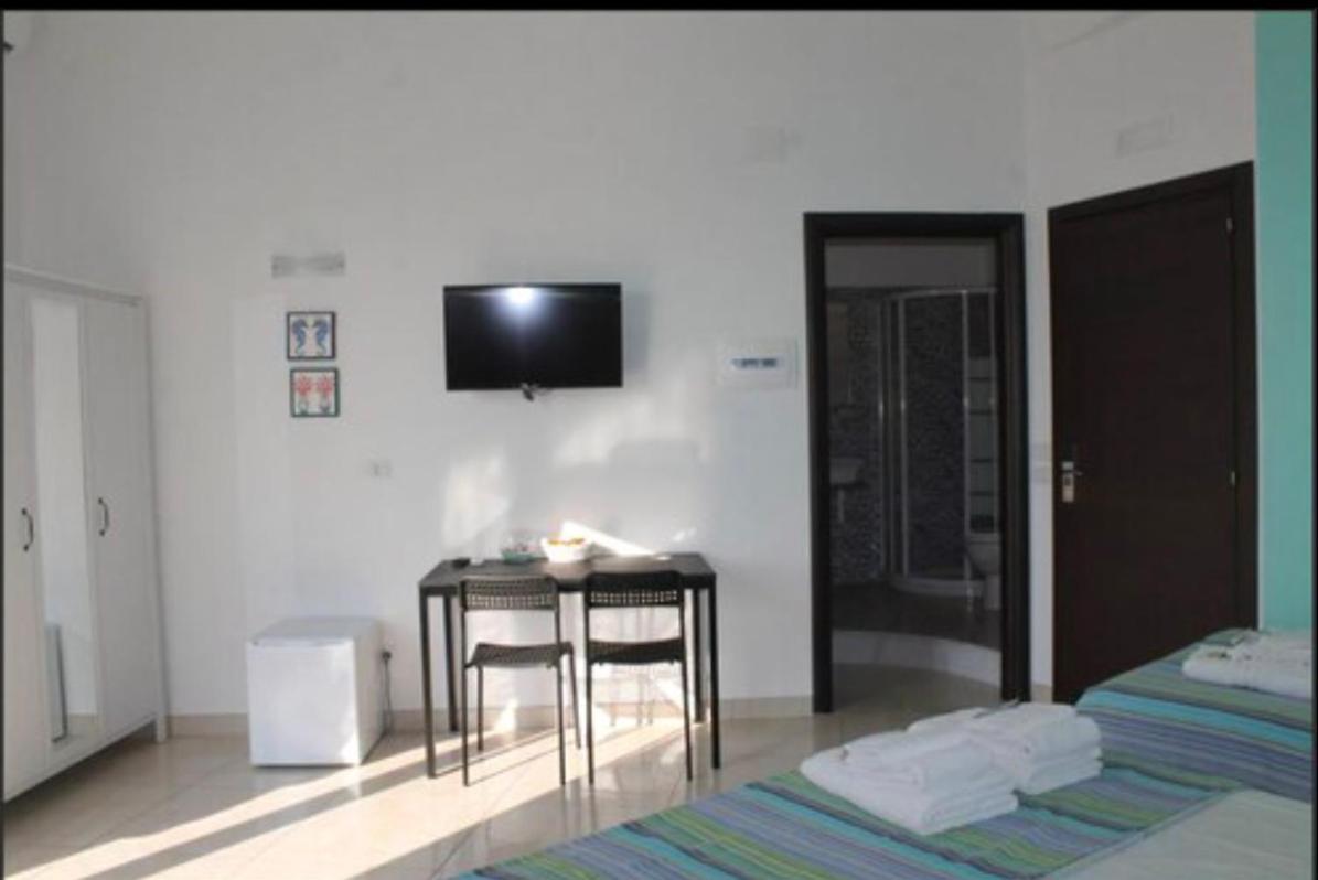 ויקו אקוונסה Vittoria Luxury Suite מראה חיצוני תמונה