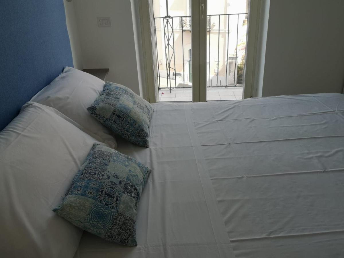 ויקו אקוונסה Vittoria Luxury Suite מראה חיצוני תמונה