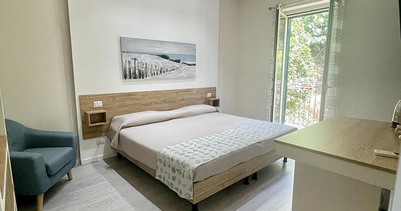 ויקו אקוונסה Vittoria Luxury Suite מראה חיצוני תמונה